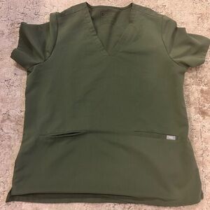 Figs Casma three pocket scrub top